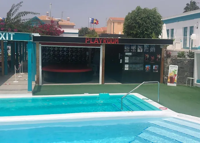 Venus Star - Fkk Nudist Swingers - Only Couples Love hotel *