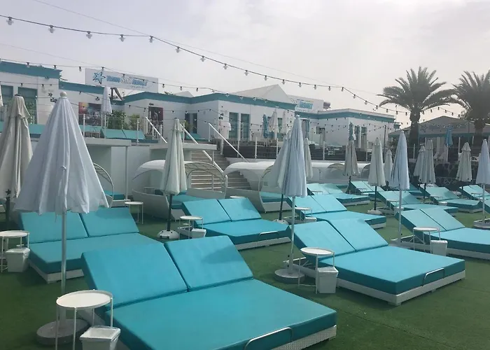 Venus Star - Fkk Nudist Swingers - Only Couples Love hotel *