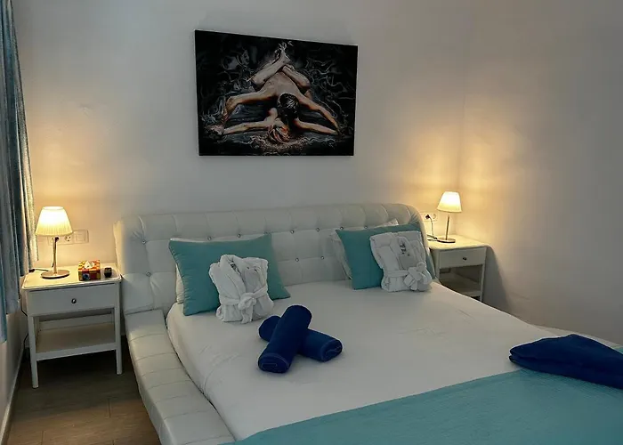 Love hotel Venus Star - Fkk Nudist Swingers - Only Couples *