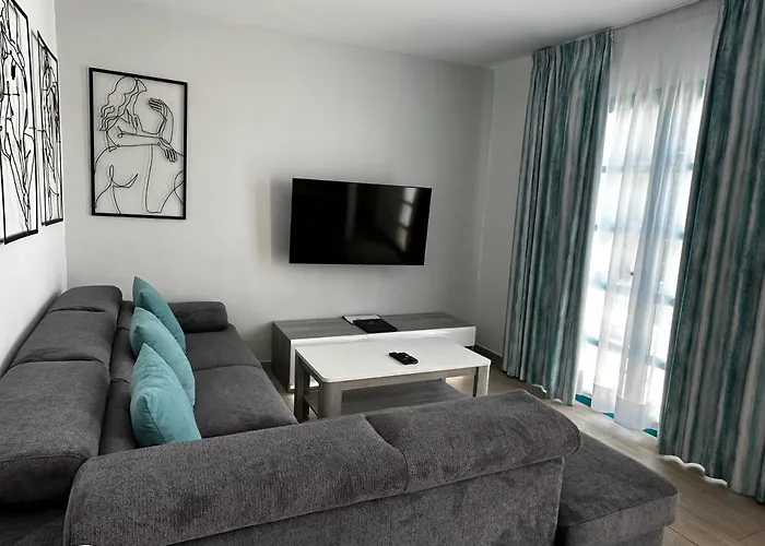 Venus Star - Fkk Nudist Swingers - Only Couples Love hotel Maspalomas