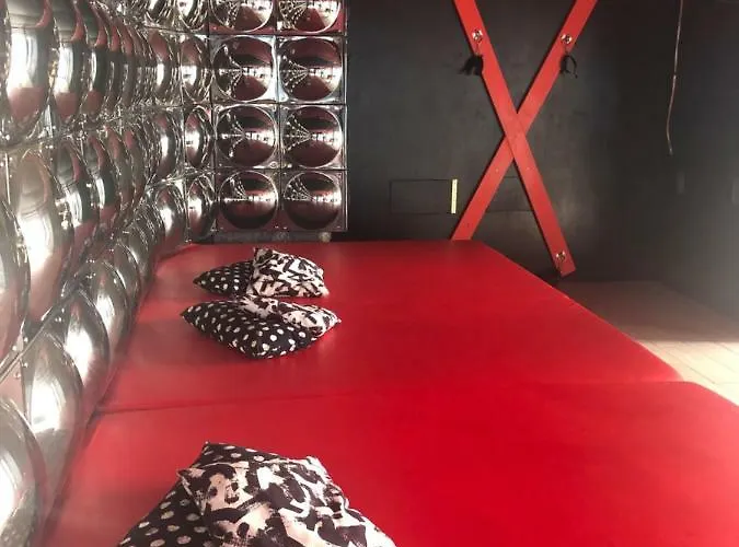 Venus Star - Fkk Nudist Swingers - Only Couples Maspalomas